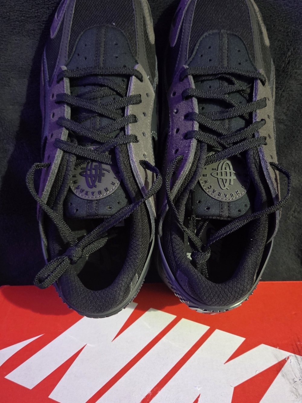Nike Men's Air Huarache Runner Black Anthracite - 9.5 - Picture 5 of 8